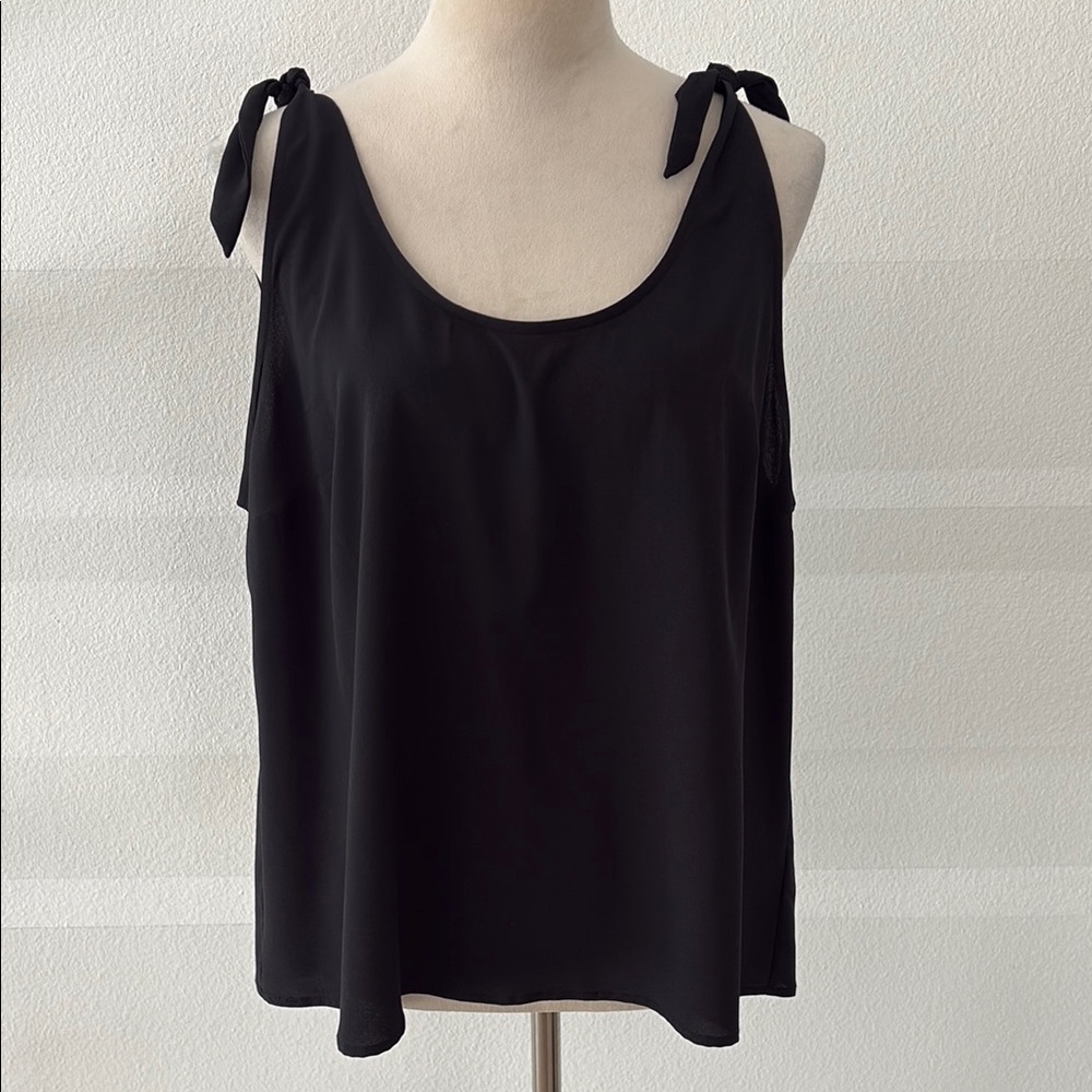 Black Sleeveless Top with Ties / Bows